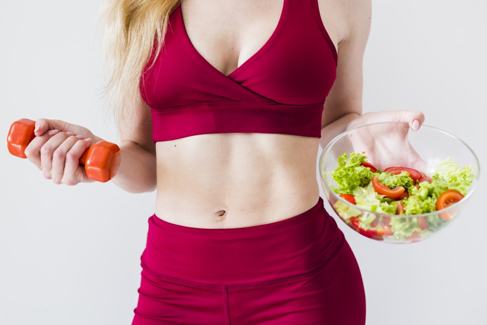  Empowerment on a Plate: A 14-Day Diet for Women Crushing It in the Weight Room